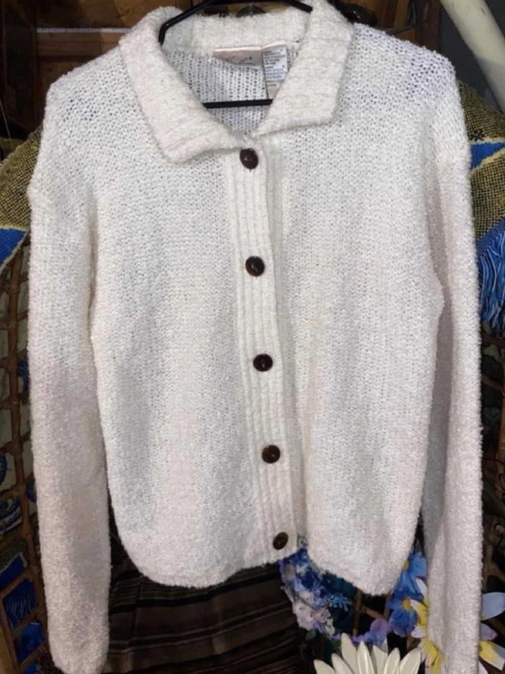 Vintage Kathie Lee Fuzzy Cream Button Down Cardigan Sweater Collared